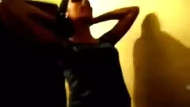 Indian Girl Fucked in a Highway Motel