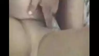 Fsiblog – Brand new 3some sex scandal MMS 2