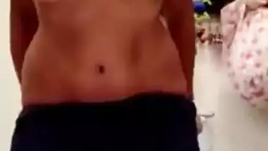 Big boobs desi young girl showing