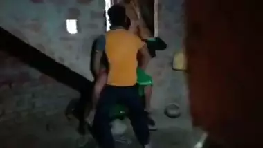 Lustful bhabhi and devar have outdoor XXX sex for amateur MMS video