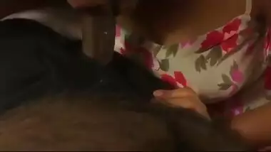 Large boobs hawt Indian bhabhi gives perfect oral stimulation Full HD