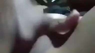 Local sexy Guwahati village girl fully naked pussy play video