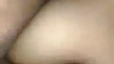 Hot Bhabhi Saying Thoda Sa Continue Kr