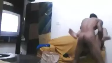 Gym Boy fucking friend's innocent sister.MP4