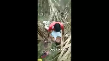 Desi Village Girl Having Jungle Sex