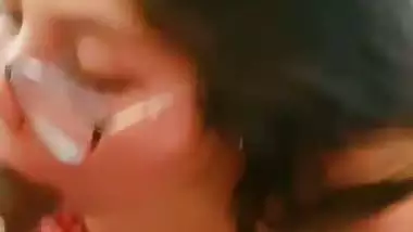 Sexy Indian babe drinks cum after an Indian blowjob