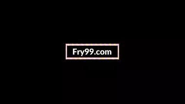 Desi girl Hot boob press scene cute expression