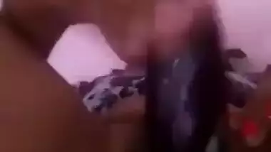 Pecker hungry Paki hotty Shahanas pussy masturbation show