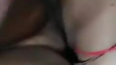 Skinny husband fucks Desi housewife's XXX trench in missionary