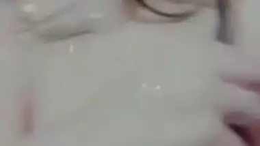 Bigboob Sexy indian Girl 2 Clips Part 1