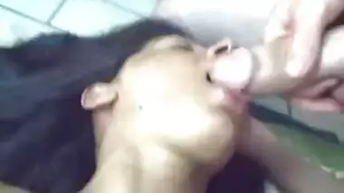 Mumbai high class girl giving blowjob 