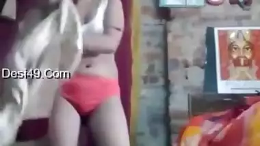 Today Exclusive- Cute Desi Girl Wearing Cloths