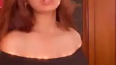 Anveshi Jain Sexy Live Black Dress
