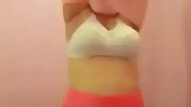 Sexy Girl Showing Her Big Boobs