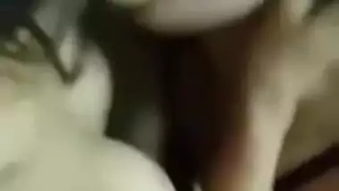 Desi wife hubby n hot girl 3sum with Dairymillk pussyliking