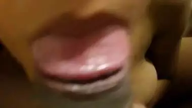 Desi Bank staff blowjob video – 2