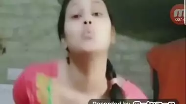 Homely Girl Huge Tits