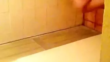 Girl spying on her stepmom having nude bath