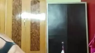 Lonely bhabhi homemade nude pic and video