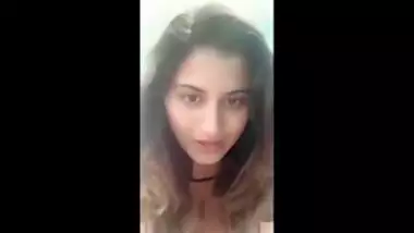 My name is Vaani, Video chat with me