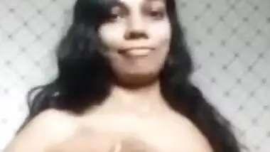 Today Exclusive -desi Girl Bathing