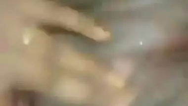 Busty Tamil girl fat pussy fingering on selfie cam