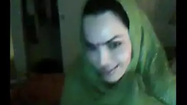 Muslim bhabhi making her first free sex video