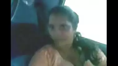 Tamil aunty brand new car sex mms