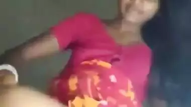 Desi teen housewife nude MMS video trending online