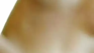 Small Boobs Beautiful Cute Desi Girl Showing Pussy