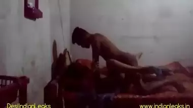 Desi Village Boy Fucking Cute Girlfriend And Recording Video