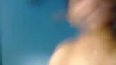 Indian wife get nude