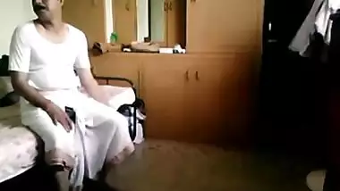 Indian mature aunty sex with hubby’s friend