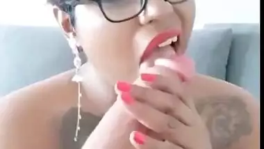 Horny NRI Tamil Girl Play With Dildo (Updates)