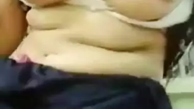 Cute desi teen boobs