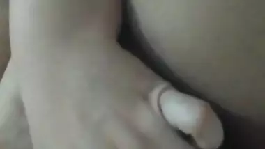 Desi aunt nude in washroom and rubbing her fatty pussy