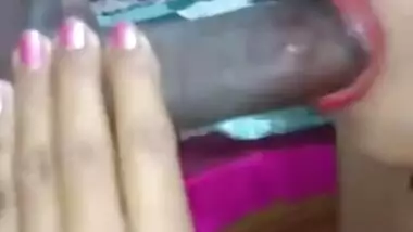 Supper Hot And Sexy Indian Rich Girl Sucking Her Lover Dick