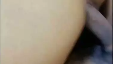 Desi sex videos of a guy fucking a milf and her daughter