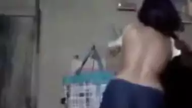 Resentful Indian wife finds a place to reveal her wonderful tits