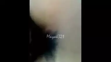 OUTDOOR NANGI LADKI LUND PE CHAD GAYI