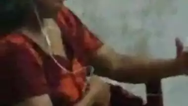 Tamil wife boob show on phone sex chat