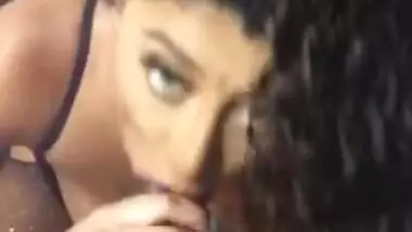 HOT INDIAN SLUT SUCKS THE BIGGEST BLACK COCK EVER!