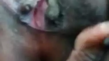 Breasty Bhabhi pussy show in the outdoor for her boyfriend