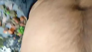 Big Ass Indian Pissing Milf Fucked By Driver In Forest Risky Public Sex ड्राइवर से चुदवाई जगंल मैं