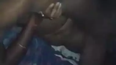 Naked tamil aunty illegal pundai fucking video