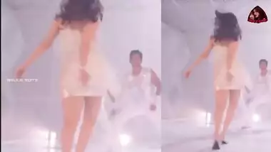 Tamanna HOTTEST Thigh's musturbate challenge