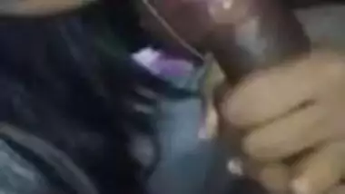 DEshi malaysian girl sucking n saying wait pannu