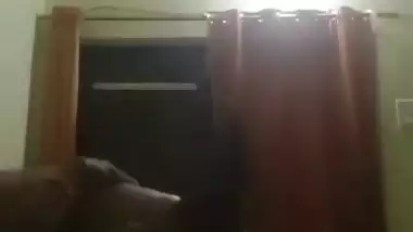 Aunt sucks dick and gets fuck in desi sex MMS