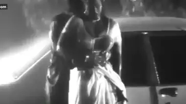 Shakeela Bhabi Unseen Romance Scene in Rain