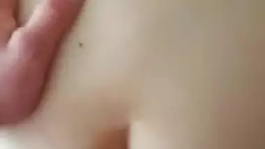 The student is guilty before her boyfriend and asks for forgiveness